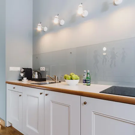 布兰斯卡6号公寓式酒店 公寓式酒店 4*