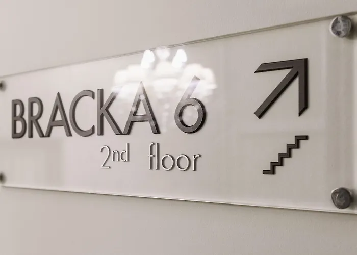 Bracka 6 아파트호텔