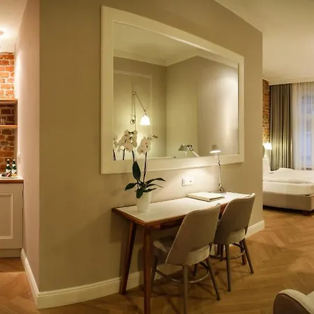 Bracka 6 Apartmanhotel