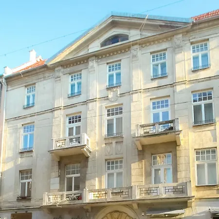 Bracka 6 Hotel apartamentowy