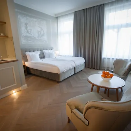 Bracka 6 Apart Otel 4*