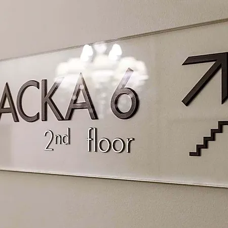 Bracka 6 شقة فندقية 4*