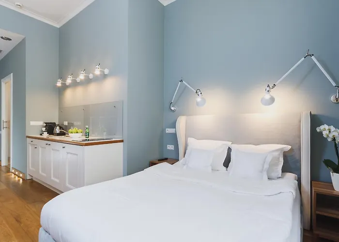 Apartmanhotel Bracka 6 4*