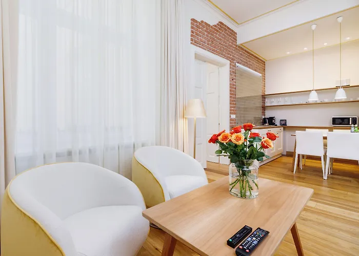 Bracka 6 Apartmanhotel 4*