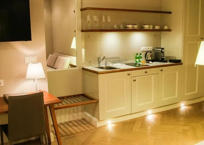 Apartmanhotel Bracka 6 4*