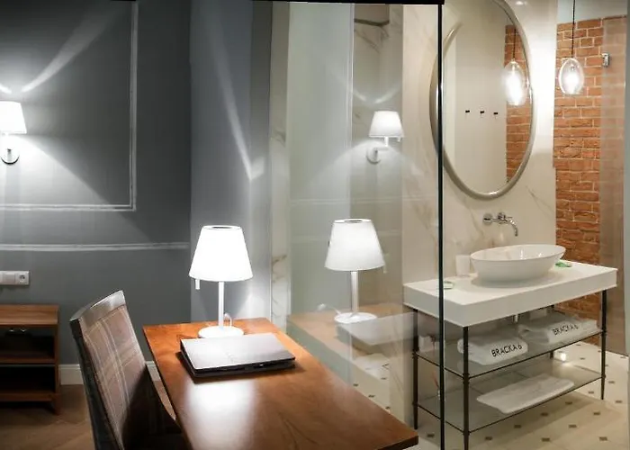 Apartmanhotel Bracka 6 4*